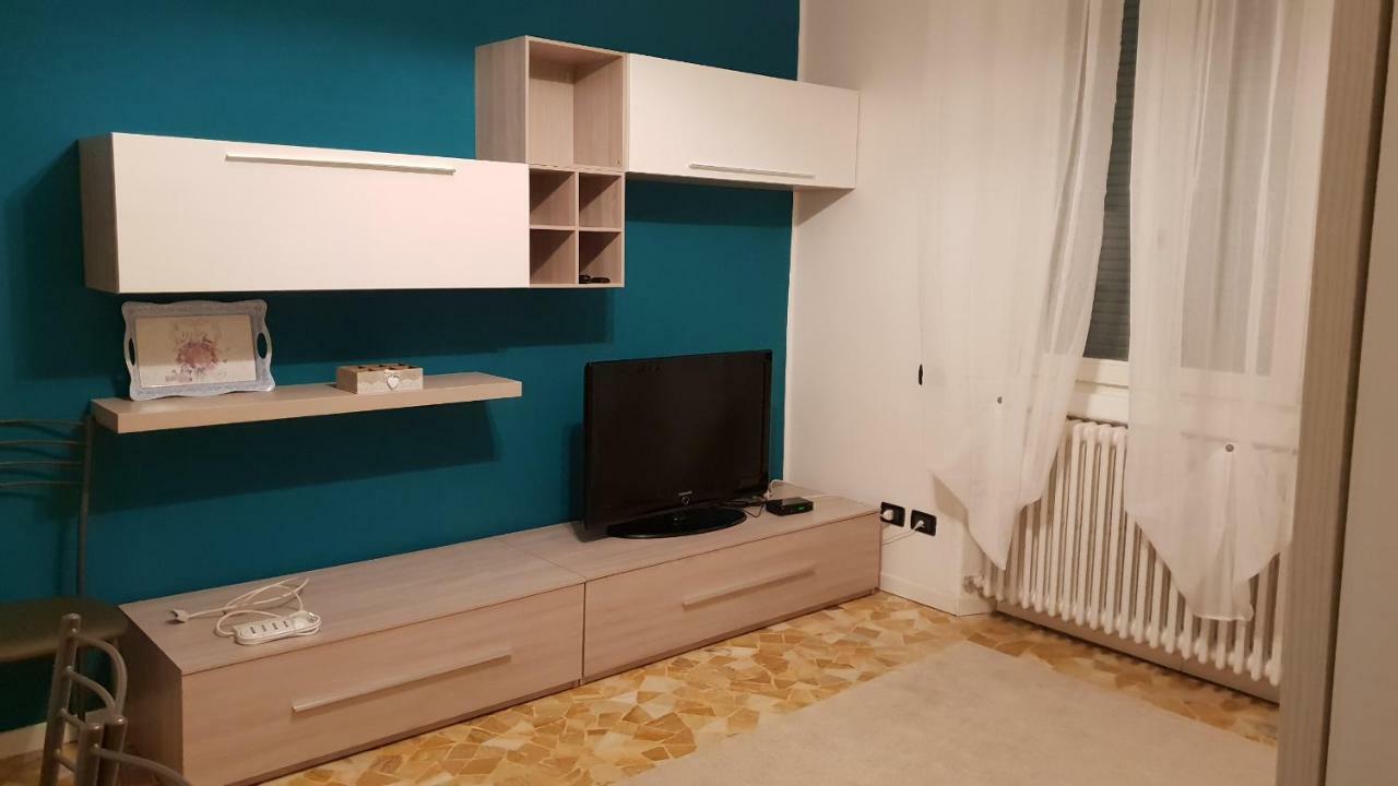 cesena3 plus Milán Exterior foto